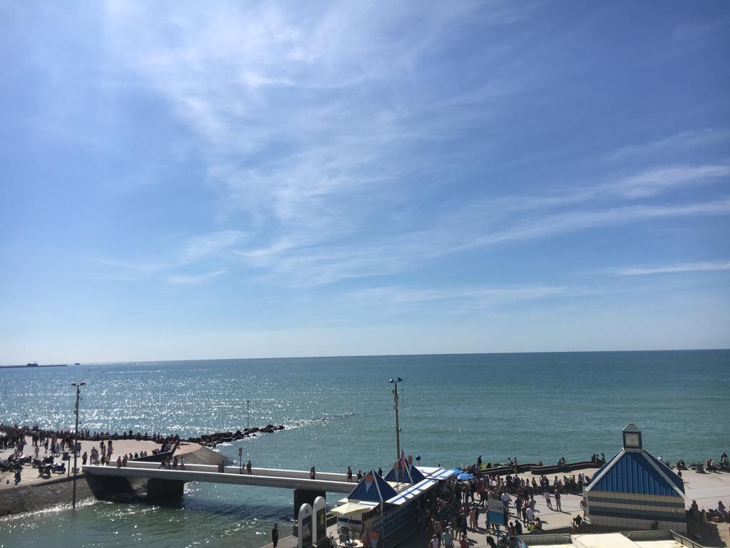 Le Wim'Heureux Plage Wimereux Exterior photo